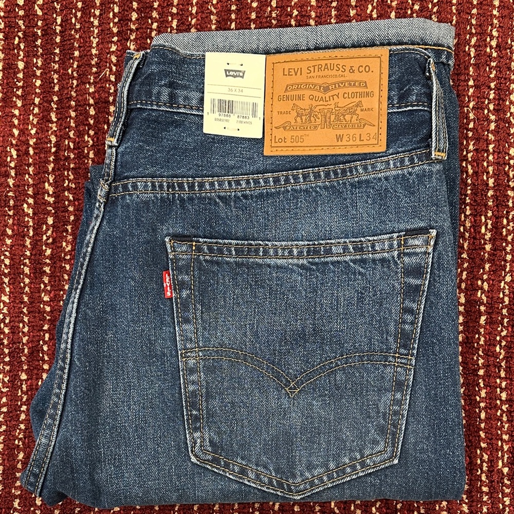 BRAND NEW Levi's Men's Classic Straight Jeans